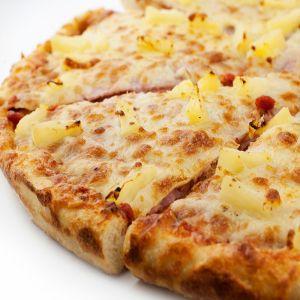 Super Hawaiian Pizza