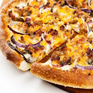 Bacon Cheeseburger Pizza